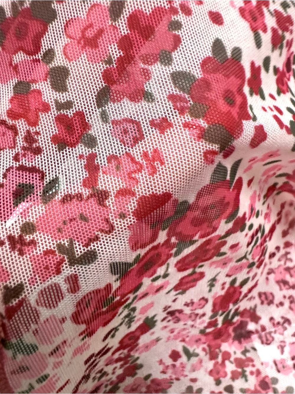 NWT- Annie Wear Floral Lettuce Hem Sheer Mesh Top - Picture 10 of 11